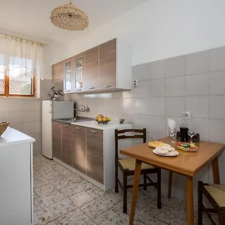 Seaside House Puntinak, Brac - 22381 Ferienhaus